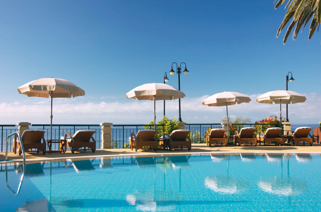 THE CLIFF BAY HOTEL — Madeira